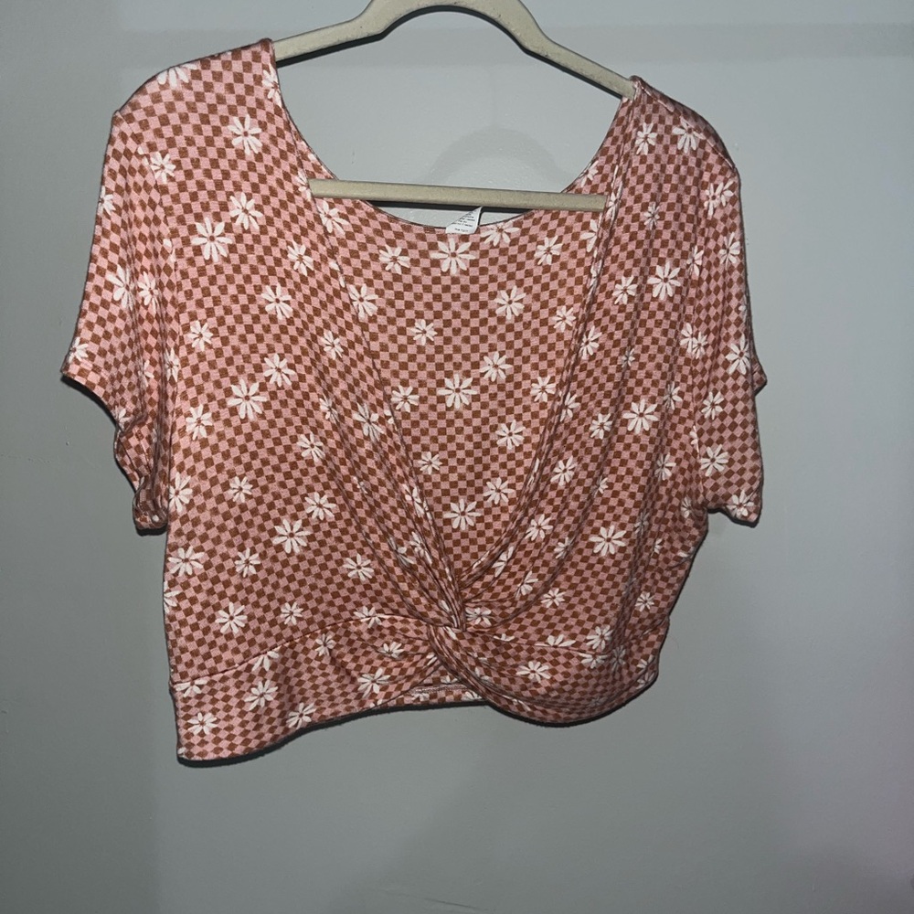 SO Brown and Pink Knotted Top